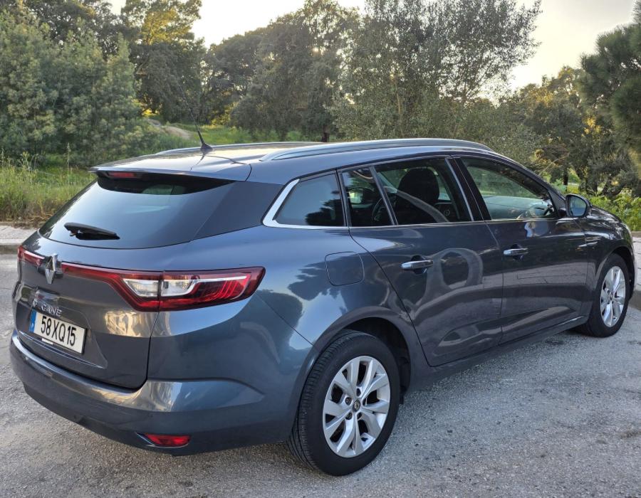 RENAULT MEGANE